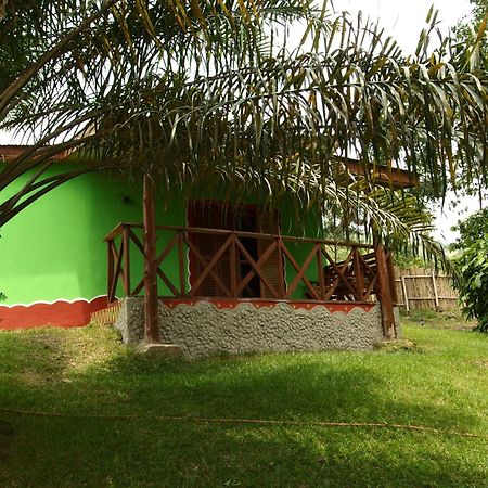 Cocoa Village Guesthouse Obo  Buitenkant foto